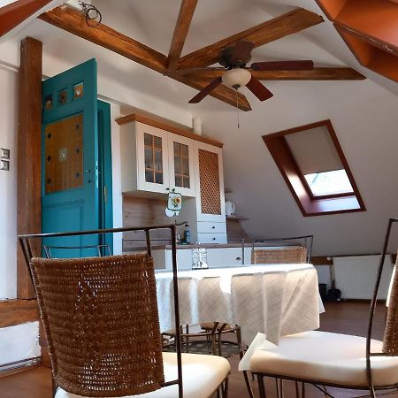 Roof Apartment Ztracena Оломоуц Екстериор снимка